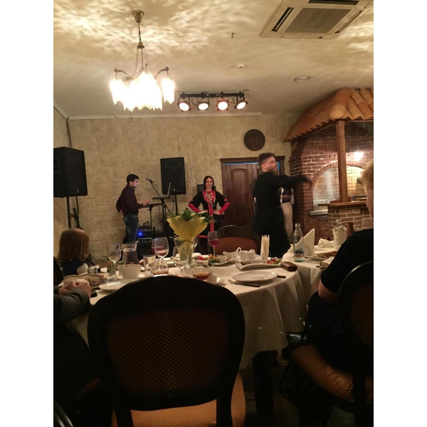 Ресторанный сервис бронирования столиков menu-rest.com - Интерьер ресторана "Не горюй"