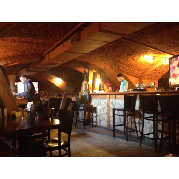 Ресторанный сервис бронирования столиков menu-rest.com - Интерьер ресторана "Богемиус"