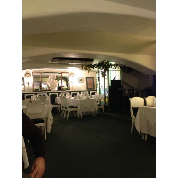 Ресторанный сервис бронирования столиков menu-rest.com - Интерьер ресторана "КЭТ"