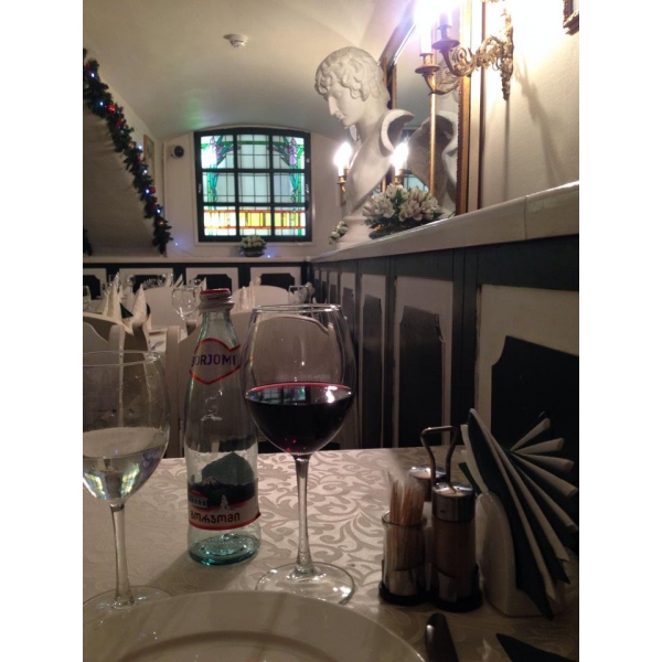 Ресторанный сервис бронирования столиков menu-rest.com - Интерьер ресторана "КЭТ"