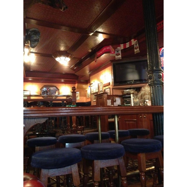 Ресторанный сервис бронирования столиков menu-rest.com - Интерьер ресторана "Dickens"