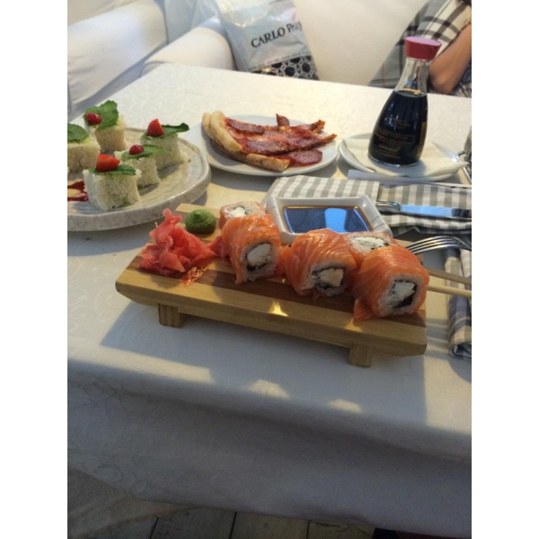 Ресторанный сервис бронирования столиков menu-rest.com - Интерьер ресторана "Mojo"