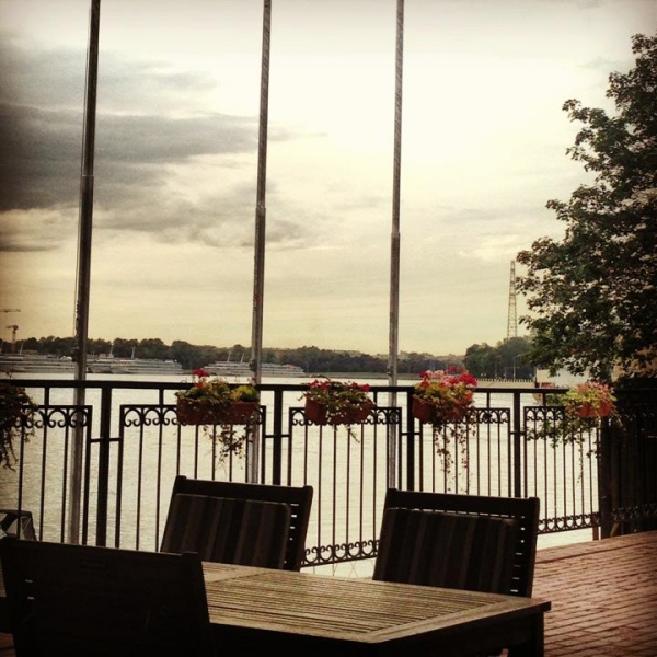 Ресторанный сервис бронирования столиков menu-rest.com - Интерьер ресторана "Шуша"