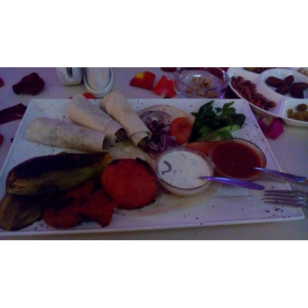 Ресторанный сервис бронирования столиков menu-rest.com - Интерьер ресторана "Шуша"