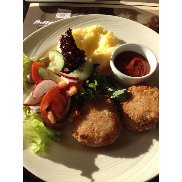 Ресторанный сервис бронирования столиков menu-rest.com - Интерьер ресторана "Bona Capona"