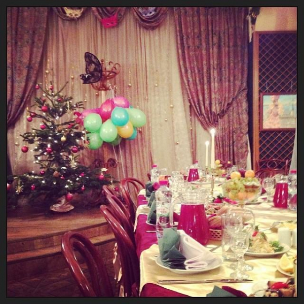 Ресторанный сервис бронирования столиков menu-rest.com - Интерьер ресторана "Старая Деревня"