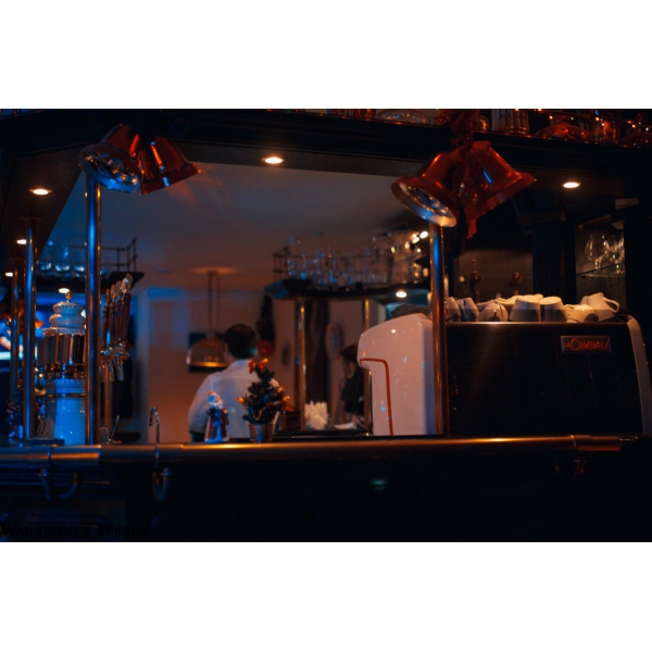 Ресторанный сервис бронирования столиков menu-rest.com - Интерьер ресторана "Warsteiner Forum"