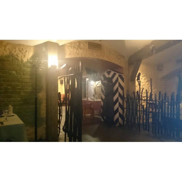 Ресторанный сервис бронирования столиков menu-rest.com - Интерьер ресторана "У Горчакова"