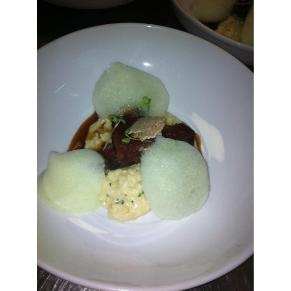 Ресторанный сервис бронирования столиков menu-rest.com - Интерьер ресторана "Винотека Grand Cru"