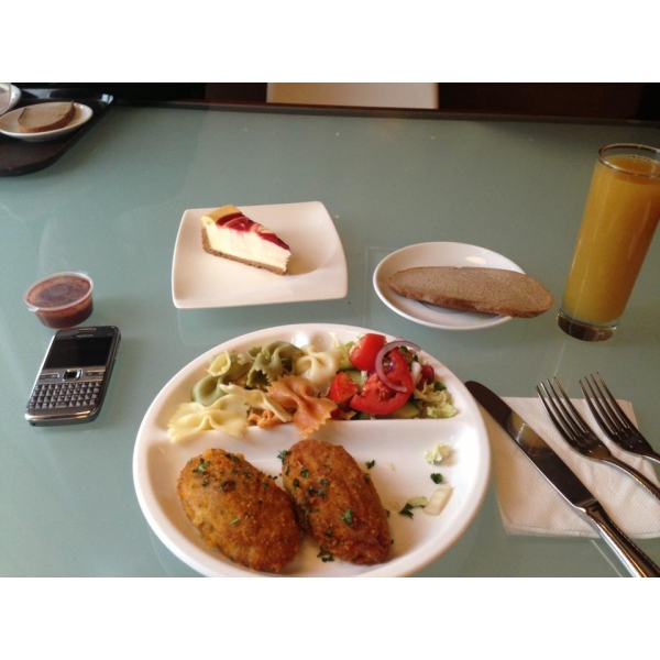 Ресторанный сервис бронирования столиков menu-rest.com - Интерьер ресторана "Эмираты"