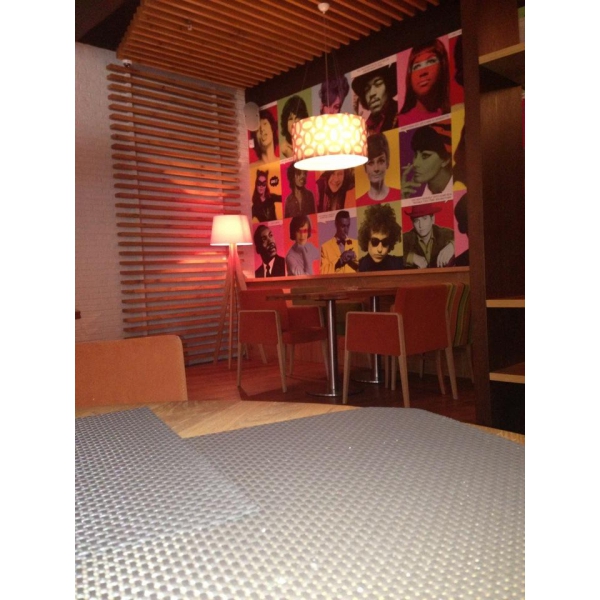 Ресторанный сервис бронирования столиков menu-rest.com - Интерьер ресторана "Twiggy"