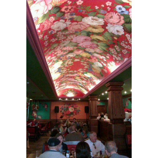 Ресторанный сервис бронирования столиков menu-rest.com - Интерьер ресторана "Красный кабачок"