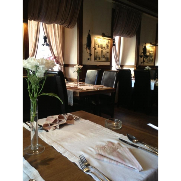 Ресторанный сервис бронирования столиков menu-rest.com - Интерьер ресторана "Cabinet-Portrait"