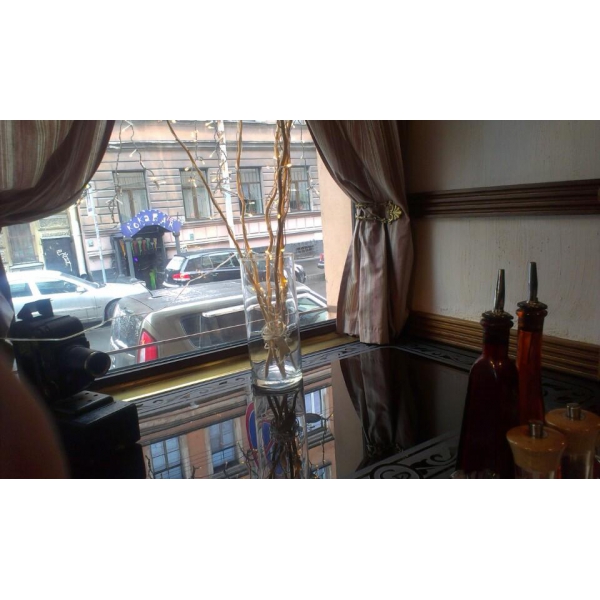 Ресторанный сервис бронирования столиков menu-rest.com - Интерьер ресторана "Cabinet-Portrait"