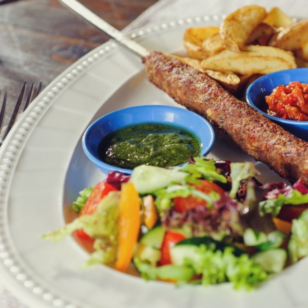 Ресторанный сервис бронирования столиков menu-rest.com - Интерьер ресторана "Удачный выстрел"