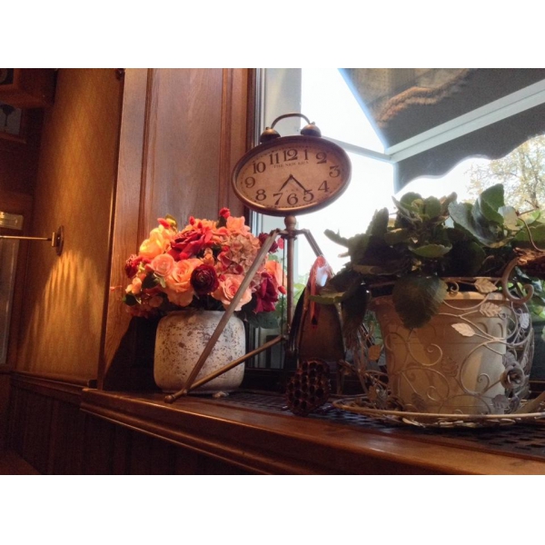 Ресторанный сервис бронирования столиков menu-rest.com - Интерьер ресторана "White Rabbit"