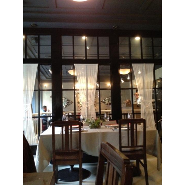 Ресторанный сервис бронирования столиков menu-rest.com - Интерьер ресторана "Flamand Rose"