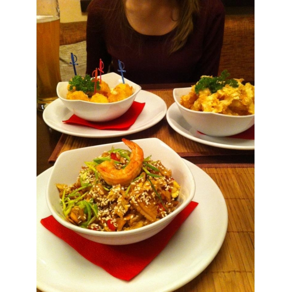 Ресторанный сервис бронирования столиков menu-rest.com - Интерьер ресторана "Из Маков"