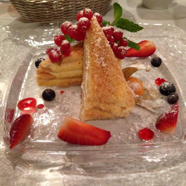 Ресторанный сервис бронирования столиков menu-rest.com - Интерьер ресторана "На Елисейских Полях"