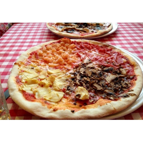 Ресторанный сервис бронирования столиков menu-rest.com - Интерьер ресторана "Mama Roma"