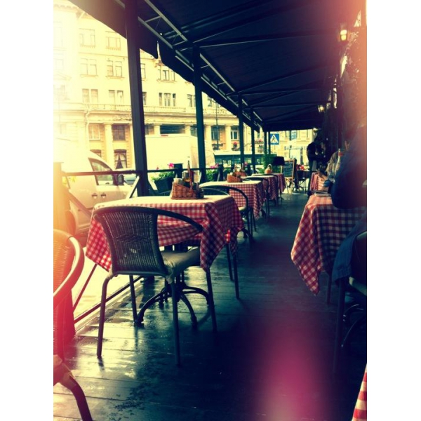 Ресторанный сервис бронирования столиков menu-rest.com - Интерьер ресторана "Mama Roma"