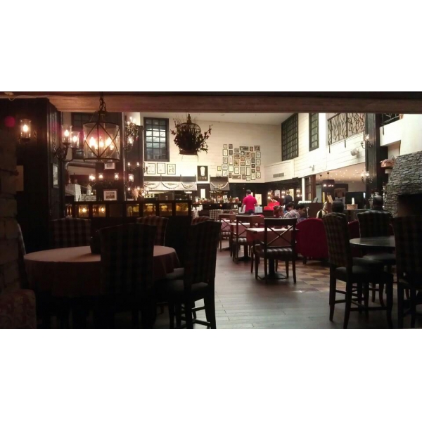 Ресторанный сервис бронирования столиков menu-rest.com - Интерьер ресторана "Франсманни"