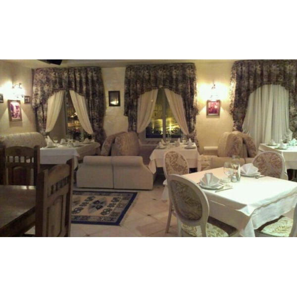 Ресторанный сервис бронирования столиков menu-rest.com - Интерьер ресторана "Заферан"