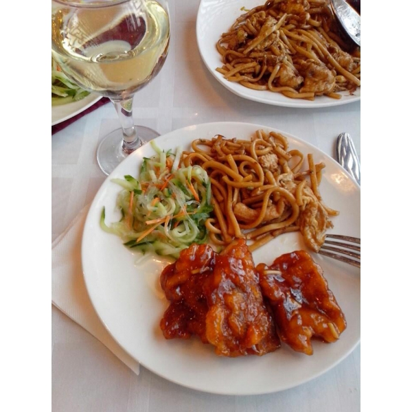 Ресторанный сервис бронирования столиков menu-rest.com - Интерьер ресторана "Тан Жен"