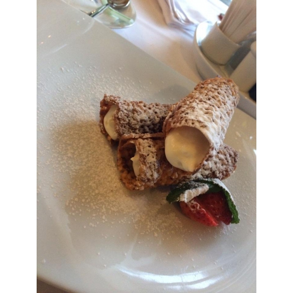 Ресторанный сервис бронирования столиков menu-rest.com - Интерьер ресторана "Монтенегро"