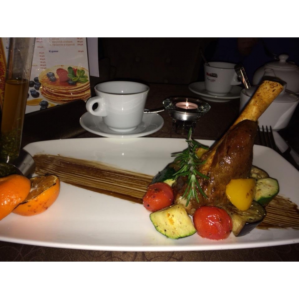 Ресторанный сервис бронирования столиков menu-rest.com - Интерьер ресторана "Villa Aston"