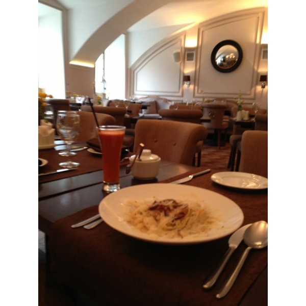 Ресторанный сервис бронирования столиков menu-rest.com - Интерьер ресторана "Villa Aston"