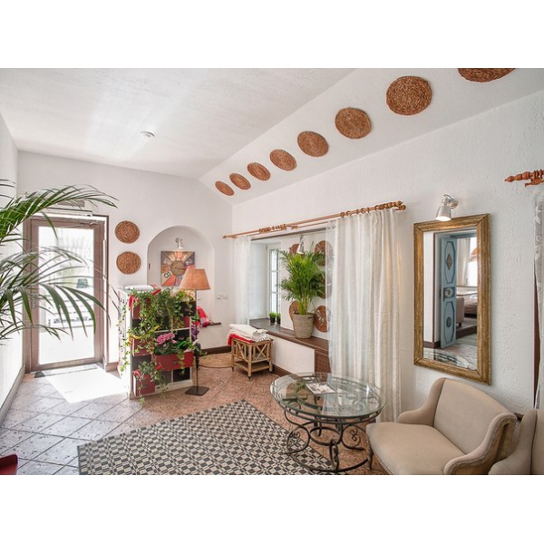 Ресторанный сервис бронирования столиков menu-rest.com - Интерьер ресторана "Legran Village"