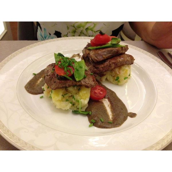 Ресторанный сервис бронирования столиков menu-rest.com - Интерьер ресторана "Декантер"