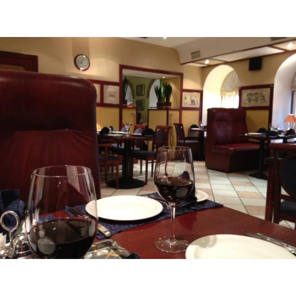 Ресторанный сервис бронирования столиков menu-rest.com - Интерьер ресторана "Восточный Экспресс"