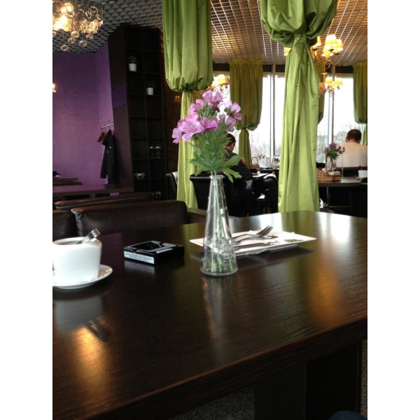 Ресторанный сервис бронирования столиков menu-rest.com - Интерьер ресторана "Lolo & Pepe"