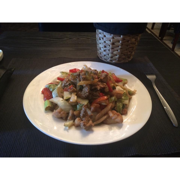 Ресторанный сервис бронирования столиков menu-rest.com - Интерьер ресторана "Фаворит"