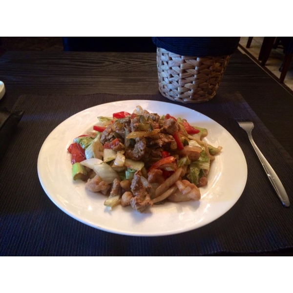 Ресторанный сервис бронирования столиков menu-rest.com - Интерьер ресторана "Фаворит"