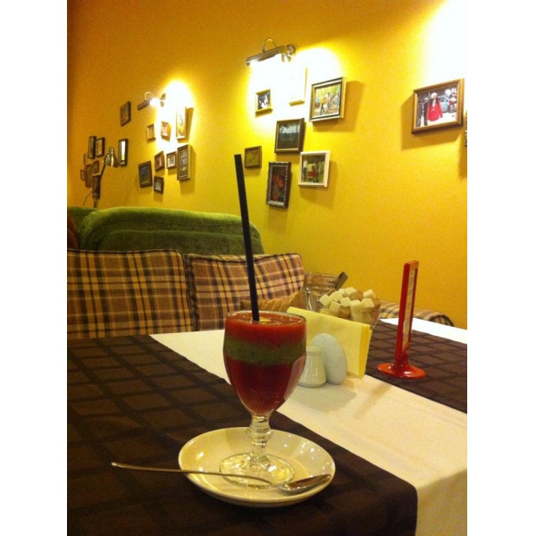 Ресторанный сервис бронирования столиков menu-rest.com - Интерьер ресторана "Family Restaurant"