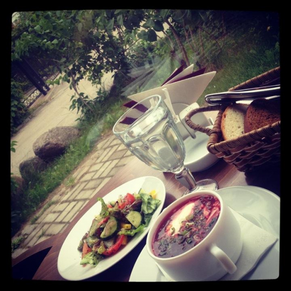 Ресторанный сервис бронирования столиков menu-rest.com - Интерьер ресторана "Бруно Иванович"