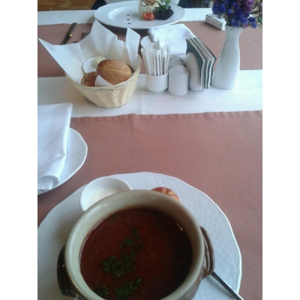 Ресторанный сервис бронирования столиков menu-rest.com - Интерьер ресторана "Крапива"