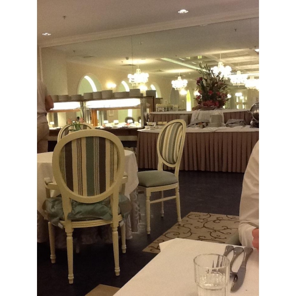 Ресторанный сервис бронирования столиков menu-rest.com - Интерьер ресторана "Le Restaurant"