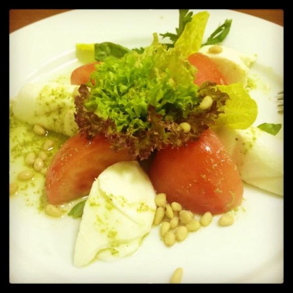 Ресторанный сервис бронирования столиков menu-rest.com - Интерьер ресторана "LA BOTANIQUE"