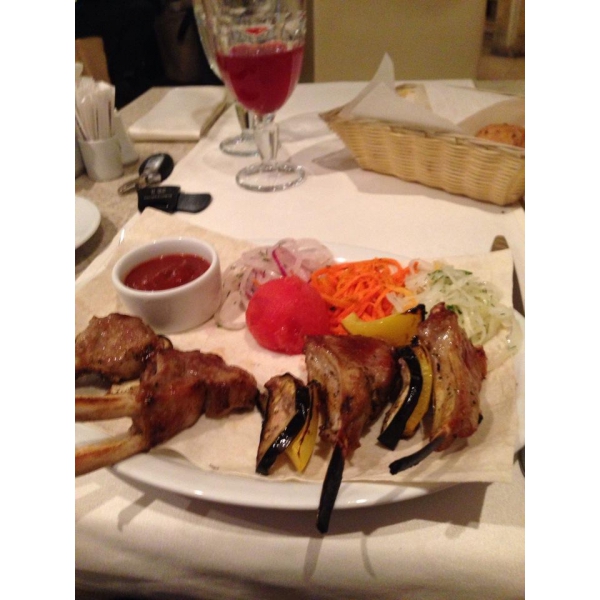 Ресторанный сервис бронирования столиков menu-rest.com - Интерьер ресторана "Бастион"