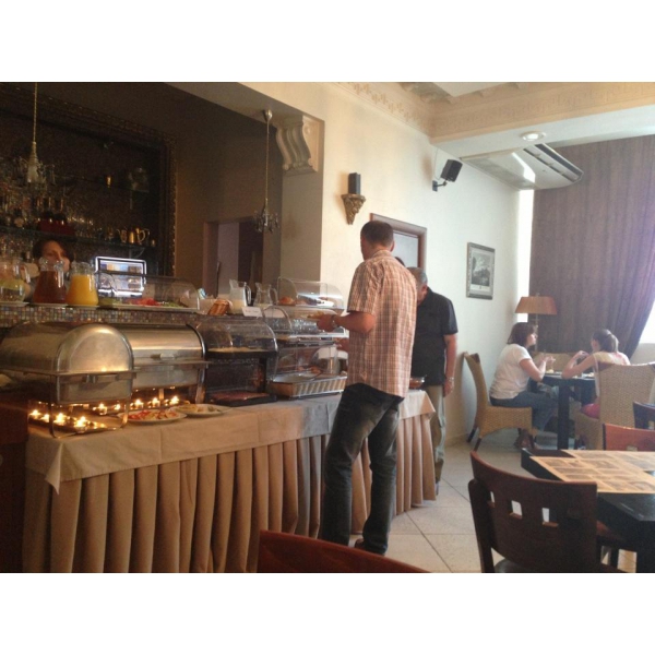 Ресторанный сервис бронирования столиков menu-rest.com - Интерьер ресторана "Братья Карамазовы"