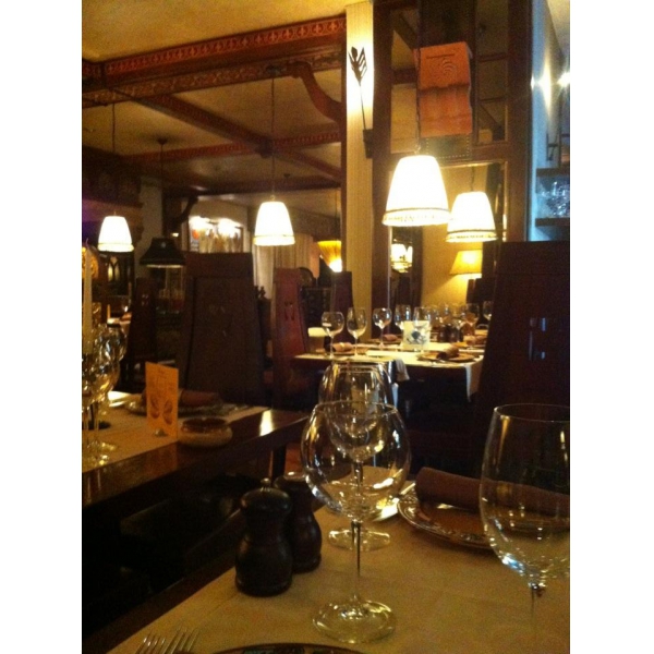 Ресторанный сервис бронирования столиков menu-rest.com - Интерьер ресторана "Ноев Ковчег"