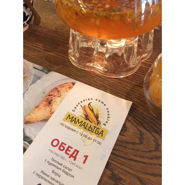 Ресторанный сервис бронирования столиков menu-rest.com - Интерьер ресторана "МамаLыgа"