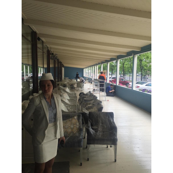 Ресторанный сервис бронирования столиков menu-rest.com - Интерьер ресторана "ЛарисуВаннуХочу"