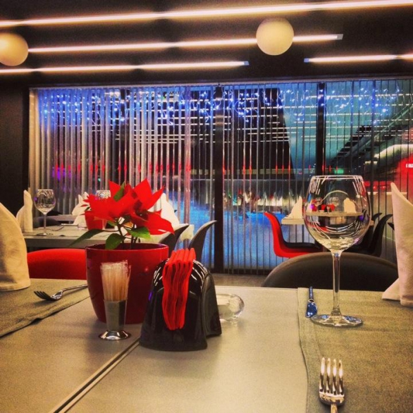 Ресторанный сервис бронирования столиков menu-rest.com - Интерьер ресторана "Mizu"