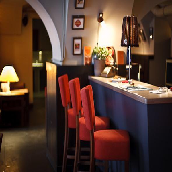 Ресторанный сервис бронирования столиков menu-rest.com - Интерьер ресторана "Хельсинкибар"