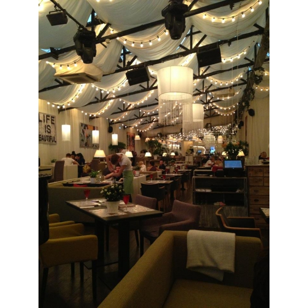 Ресторанный сервис бронирования столиков menu-rest.com - Интерьер ресторана "Шатёр"